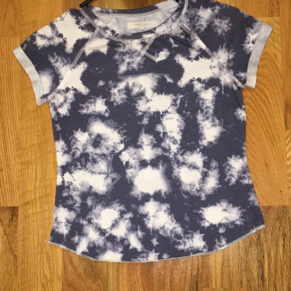 Tie dye rolled sleeves